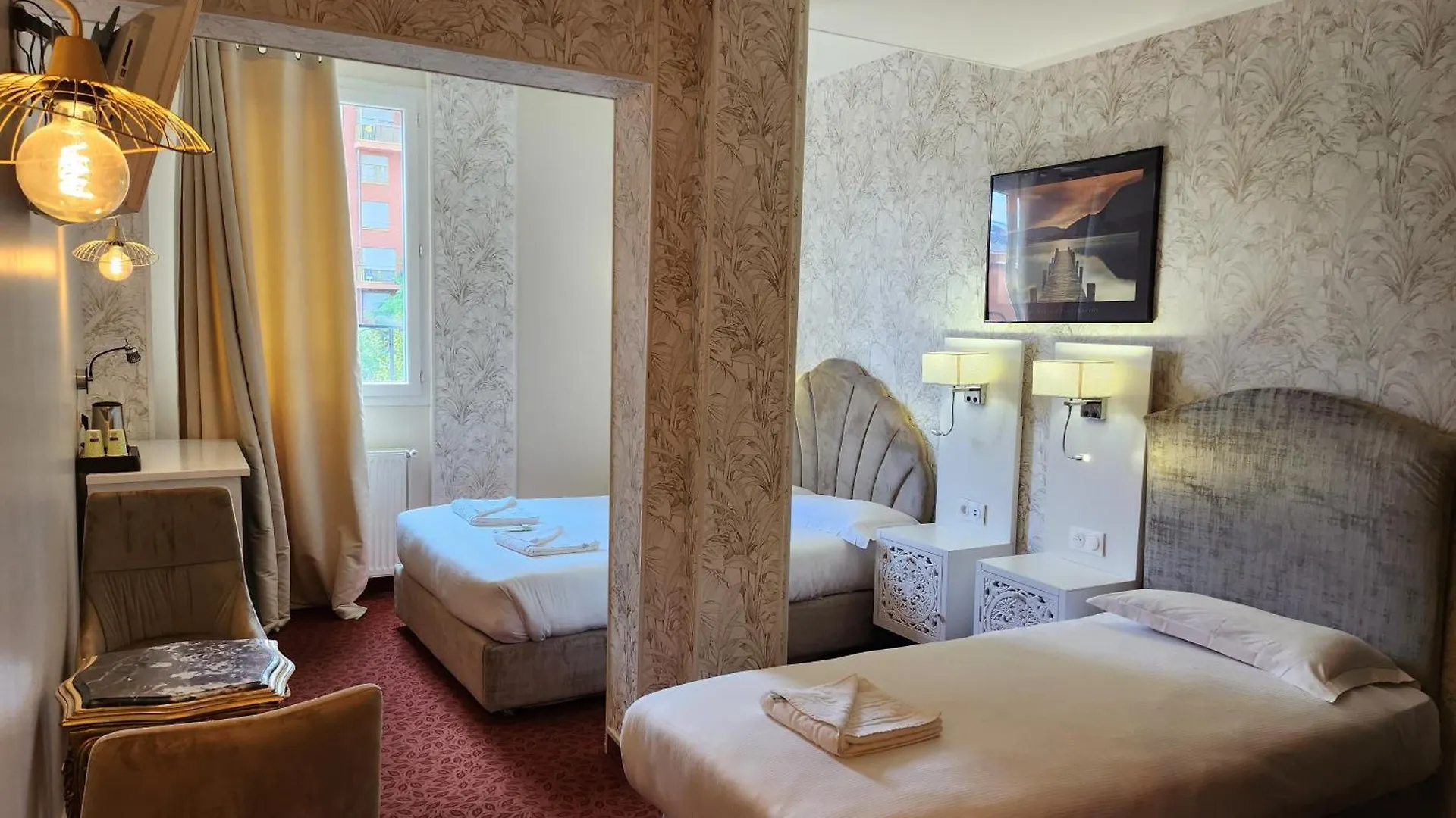 Hotel Royal Paris Ivry  이브리쉬르센
